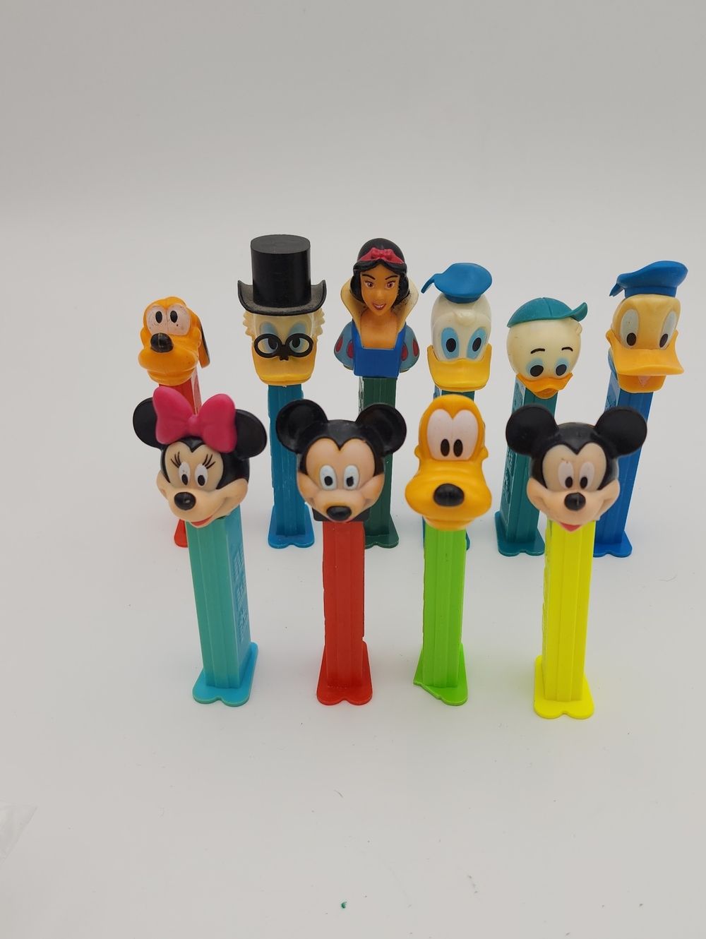 10 Disney Character Candy Dispensers - Assorted Colors